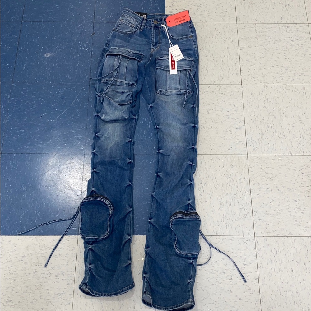 Smoke rise New York Stylish Blue Distressed high rise stacked Jeans small women